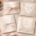 découvrez des idées uniques et abordables de faire-part de mariage en dentelle pour un événement élégant et mémorable.